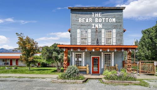 418 Spruce St, Mackay, ID, 83251-7701 | Card Image