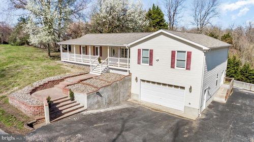 8499 Saint Andrews Dr, CHESAPEAKE BEACH, MD, 20732-9132 | Card Image