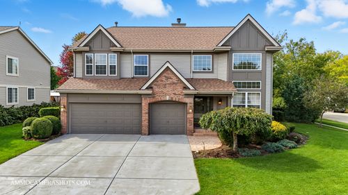 10 Montclair Dr, Cary, IL, 60013-1830 | Card Image