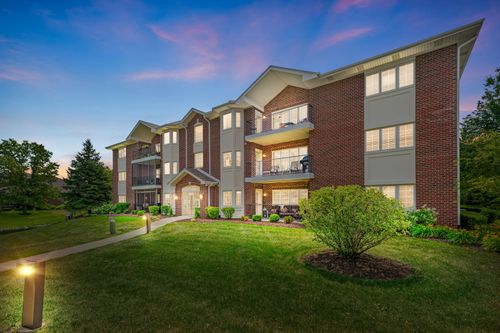 303-13078 Laurel Glen Court, Palos Heights, IL, 60463 | Card Image