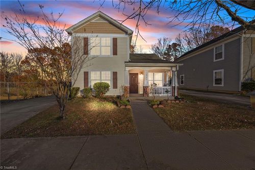 825 Hopewell St, High Point, NC, 27263-2380 | Card Image