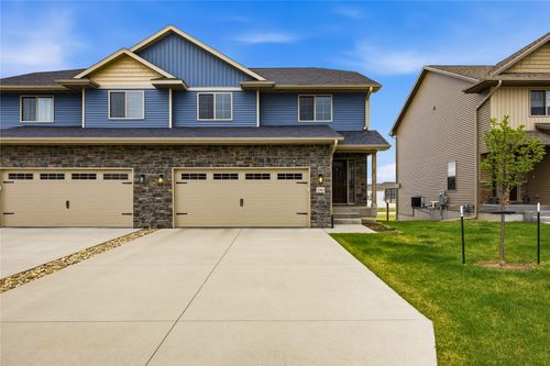 3305 Loethen Lane, Coralville, IA, 52241 | Card Image