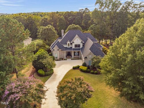575 Davis Love Dr, Chapel Hill, NC, 27517-9047 | Card Image