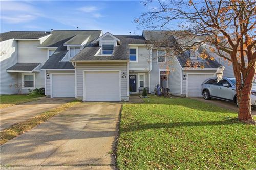 815 Quesnel Dr, Virginia Beach, VA, 23454-6844 | Card Image