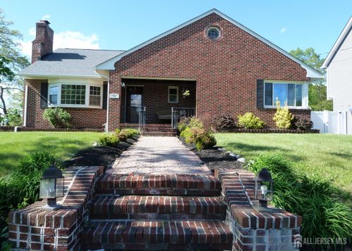 21 Sherwood Ave, East Brunswick, NJ, 08816-2962 | Card Image
