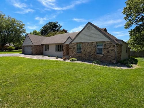 3321 Gregory Farm Village Drive, Rochester, IN, 46975 | Card Image