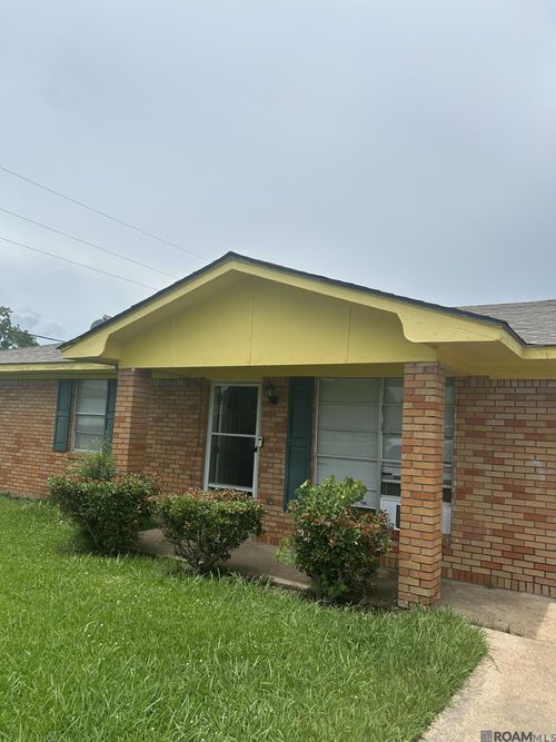 279 Concordia Ave, Vidalia, LA, 71373-2707 | Card Image