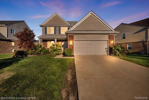 13661 Stamford Rd, Van Buren Twp, MI, 48111-1367 | Card Image