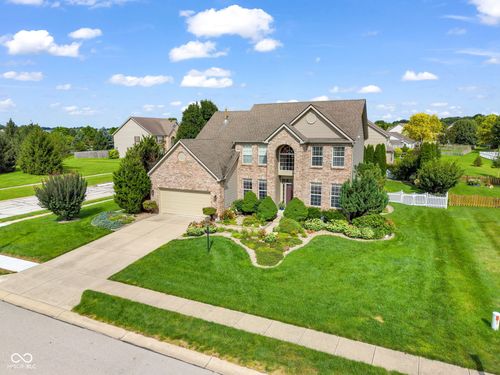 8608 Valarian Dr, Plainfield, IN, 46168-4789 | Card Image