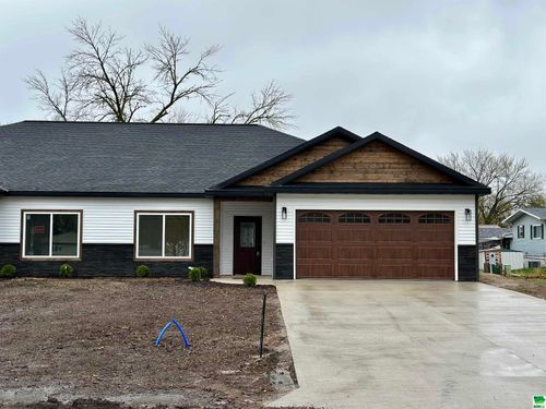 108 Park St, Lakeside, IA, 50588-7809 | Card Image