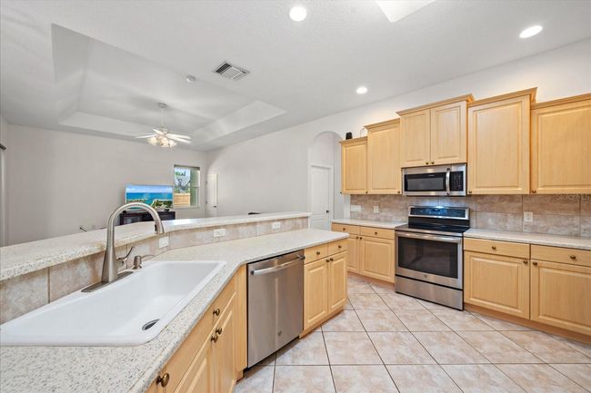 5584 Eastwind Dr, House other with 3 bedrooms, 2 bathrooms and null parking in SARASOTA FL | Image 12