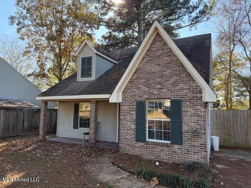 2014 Red Oak Dr, Brandon, MS, 39042-9327 | Card Image