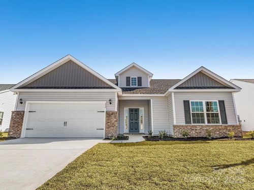 379 Lifestyle Ct, Myrtle Beach, SC, 29575-6301 | Card Image