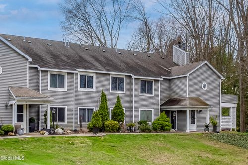 g155-1976 Curry Road, Schenectady, NY, 12303 | Card Image