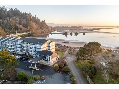 204-5201 Sw Highway 101, Lincoln City, OR, 97367-1420 | Card Image