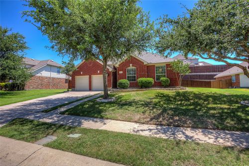 840 Brittany Way, Prosper, TX, 75078-8517 | Card Image