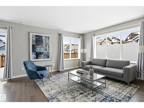 2310 68 St Sw, Edmonton, AB, T6X2B1 | Card Image