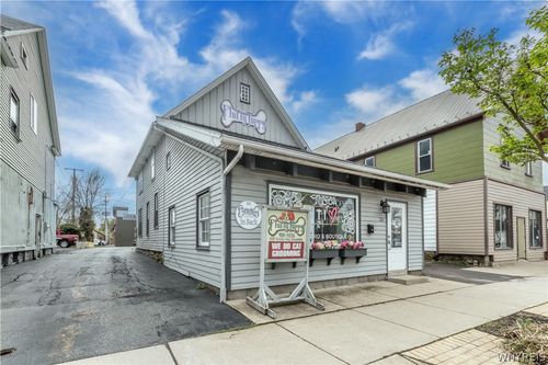 189 Buffalo St, Hamburg, NY, 14075-5040 | Card Image