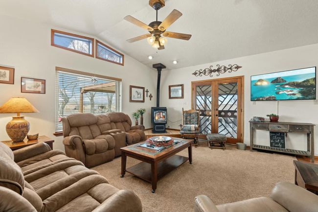 69 Midway Rd, House other with 5 bedrooms, 4 bathrooms and null parking in Lemitar NM | Image 7