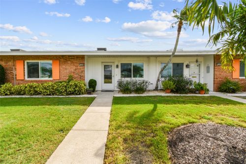 31-226 S Pebble Beach Blvd, SUN CITY CENTER, FL, 33573-5721 | Card Image