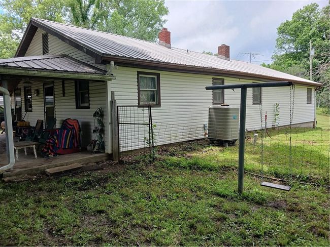 871 Sw 301 St Rd, House other with 2 bedrooms, 1 bathrooms and null parking in Chilhowee MO | Image 5
