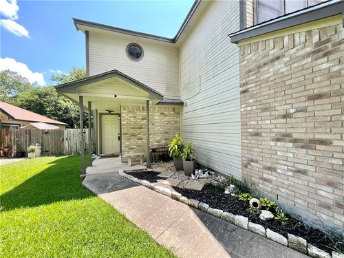 b-13307 Saddlebrook Trl, Austin, TX, 78729-3707 | Card Image