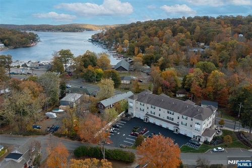 5 W River Styx, Hopatcong, NJ, 07843 | Card Image