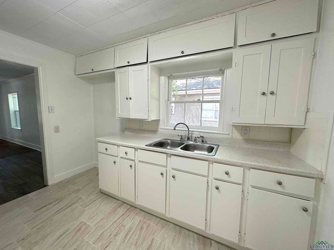1409 W 3 Rd St, House other with 2 bedrooms, 1 bathrooms and null parking in Tyler TX | Image 9
