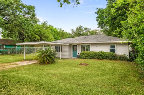 2312 6th Avenue N, Texas City, TX, 77590 | Card Image