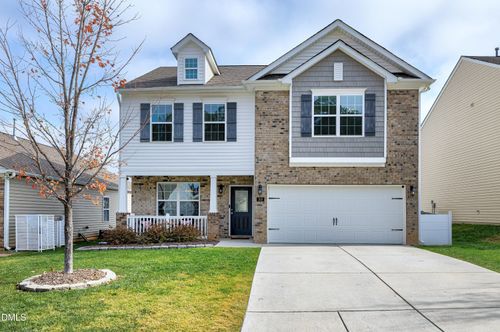 100 N Great White Way, Clayton, NC, 27527-6709 | Card Image