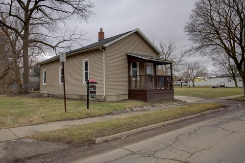 357 Cooper St, Jackson, MI, 49201-1517 | Card Image