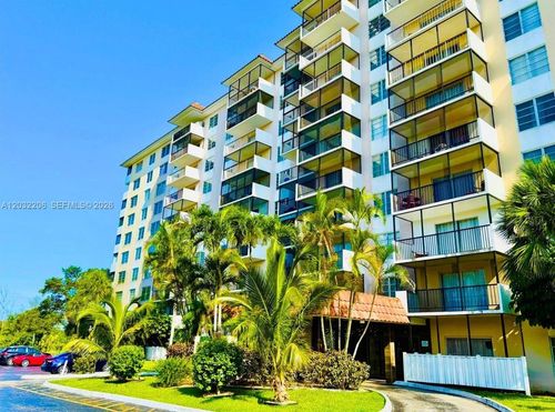 204-4164 Inverrary Dr, Lauderhill, FL, 33319 | Card Image