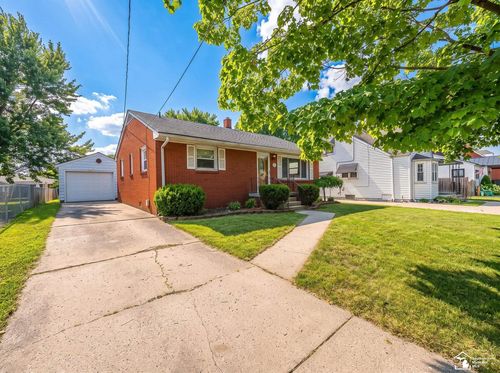 5929 Oakwood St, Monroe, MI, 48161-3960 | Card Image