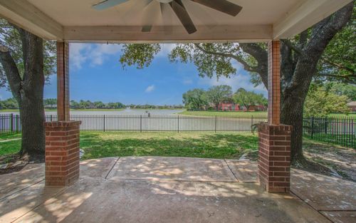 17515 S Summit Canyon Dr, Houston, TX, 77095-6950 | Card Image