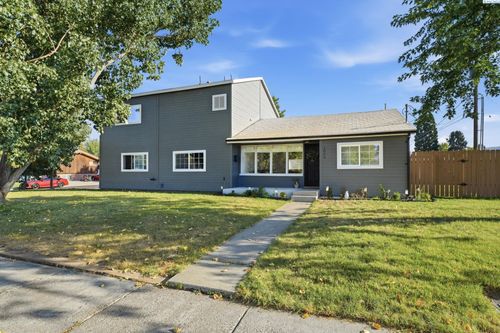1805 Longfitt St, Richland, WA, 99352 | Card Image