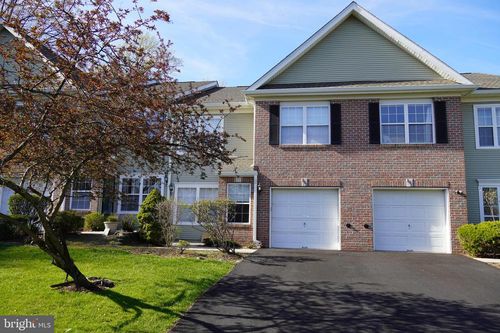 102 Wellington Park Dr, Princeton, NJ, 08540-9492 | Card Image