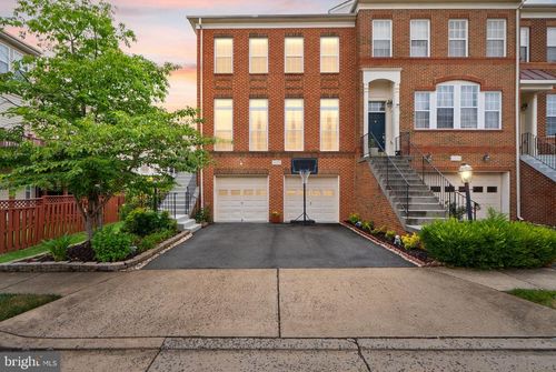 22016 Dilworth Sq, BROADLANDS, VA, 20148-6009 | Card Image