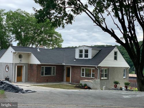 131 Modena Rd, COATESVILLE, PA, 19320-4005 | Card Image