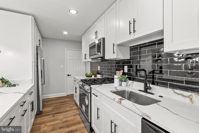 923 Fairmount Ave, Townhouse with 4 bedrooms, 2 bathrooms and null parking in TOWSON MD | Image 9