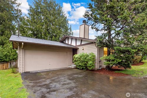6822 Ne 153rd Pl, Kenmore, WA, 98028-4925 | Card Image