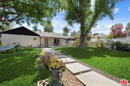 10648 Franlie Dr, Sunland, CA, 91040 | Card Image