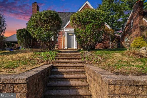5610 Houghton St, PHILADELPHIA, PA, 19128-2716 | Card Image