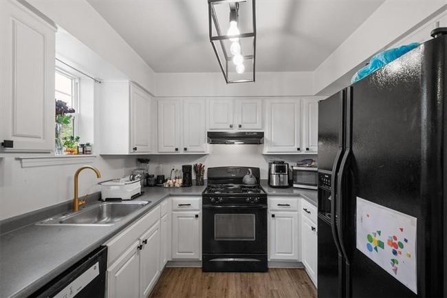 124 Pleasant Ridge Rd, House other with 3 bedrooms, 2 bathrooms and 1 parking in Mc Kees Rocks PA | Image 11