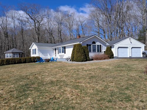 22 Mountainview Drive, Winterport, ME, 04496 | Card Image