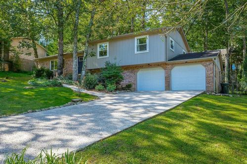 819 Skyline Park Dr, Signal Mountain, TN, 37377-2646 | Card Image