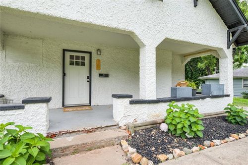 6033 Edith Ave, Kansas City, KS, 66104-1424 | Card Image