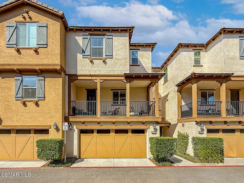 26707 Lexington Ln, Saugus, CA, 91350-5744 | Card Image