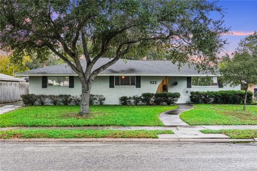 522 Rawleigh Dr, Corpus Christi, TX, 78412-3168 | Card Image