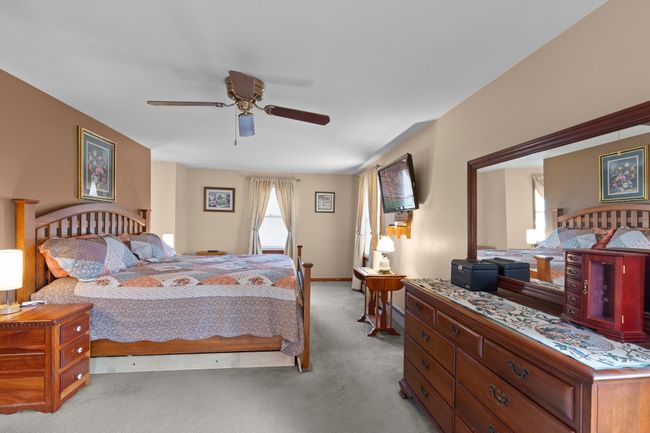 12 Sunset Dr, House other with 5 bedrooms, 2 bathrooms and null parking in Somersworth NH | Image 34