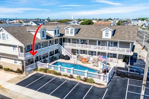 apt-101-8006 Seaview Ave, Wildwood Crest, NJ, 08260-3674 | Card Image